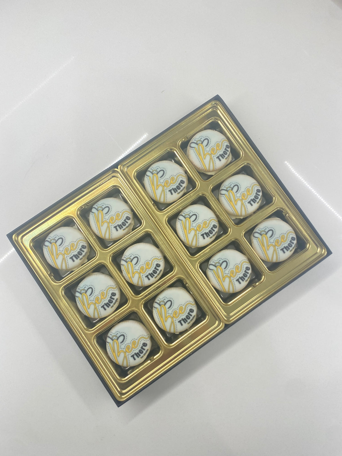 Chesed 24/7 Shabbos Box Chocolate Covered Oreos